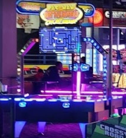 Pac-Man Battle Royale Chompionship DX at Dave & Busters
